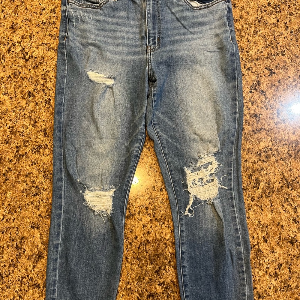 Studio Blue Boyfriend Jeans with Distressed Vintage Look